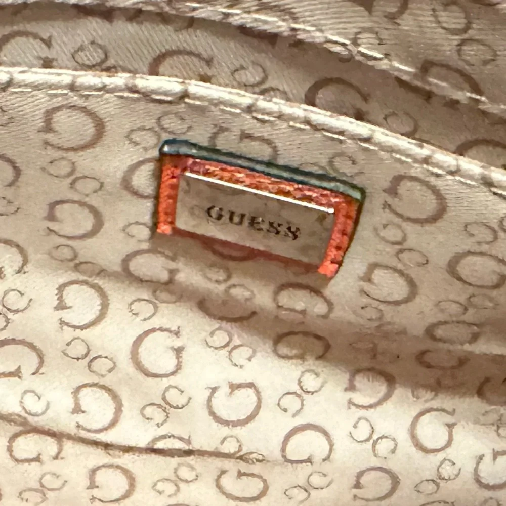 GUESS Womens Kalei Orange‎ Crossbody Bag